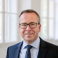 Friedl Back as TUM Dean by Aug 30?